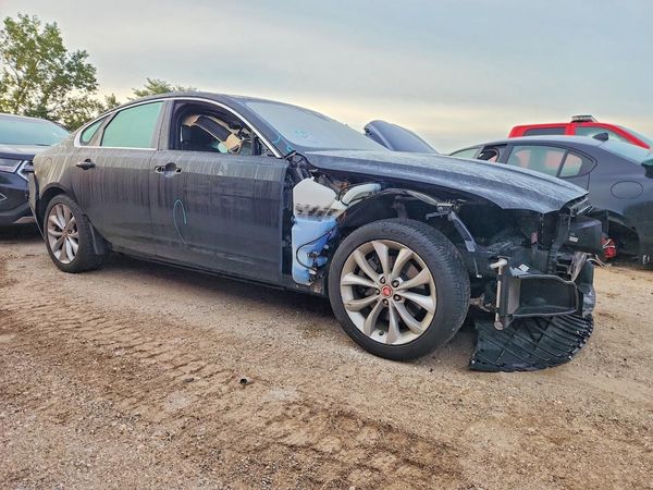 2020 JAGUAR XF