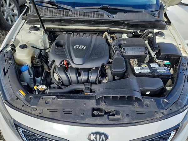 2015 KIA OPTIMA GL - Middle-low