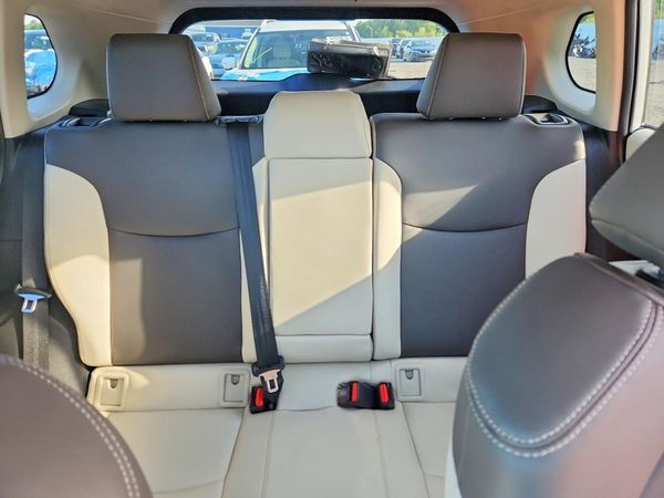 2023 TOYOTA COROLLA CROSS XLE — SUVN