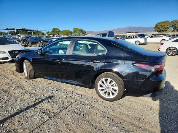 2023 TOYOTA CAMRY