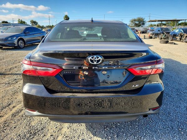 2023 TOYOTA CAMRY