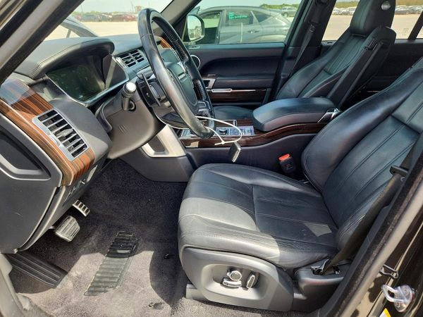 2017 LAND ROVER RANGE ROVER