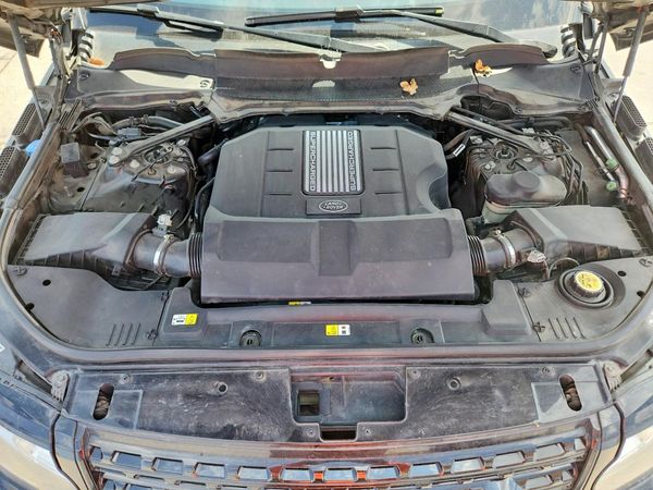 2017 LAND ROVER RANGE ROVER