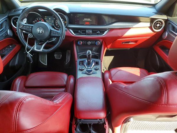 2020 ALFA ROMEO STELVIO