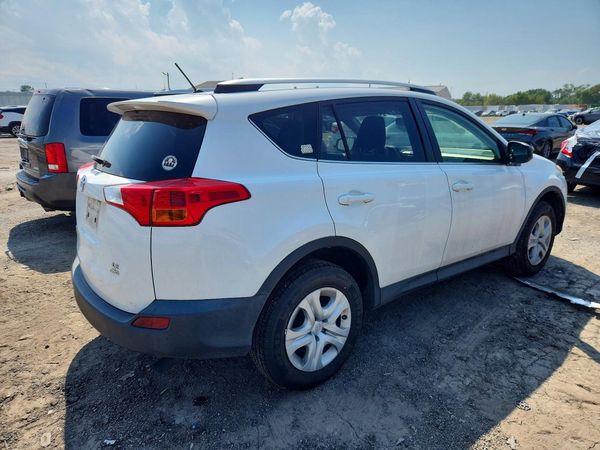 2015 TOYOTA RAV4
