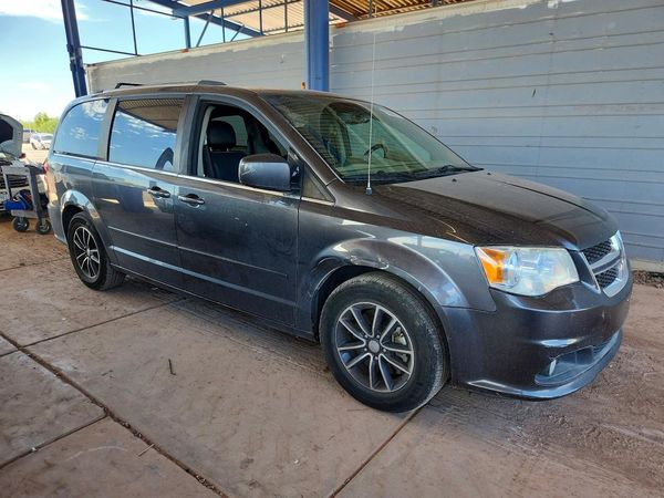 2017 DODGE GRAND CARAVAN