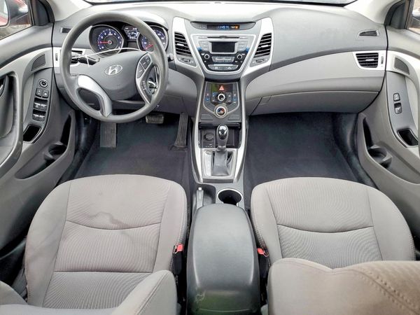 2016 HYUNDAI ELANTRA