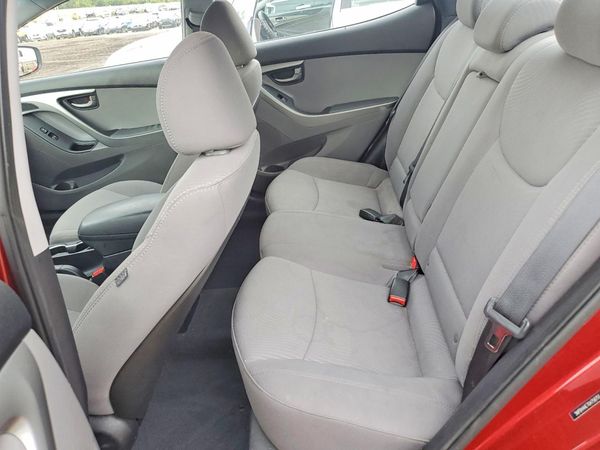 2016 HYUNDAI ELANTRA