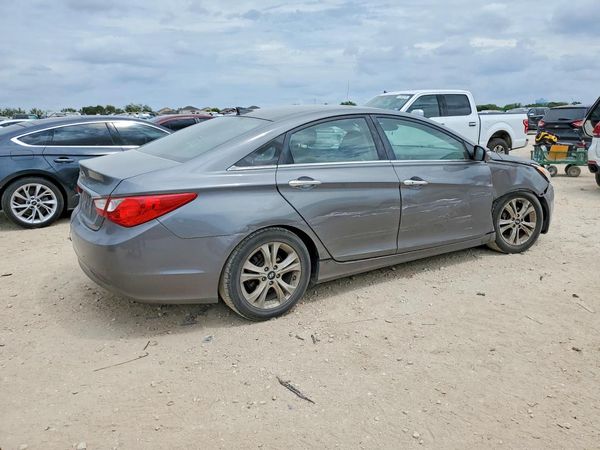 2012 HYUNDAI SONATA
