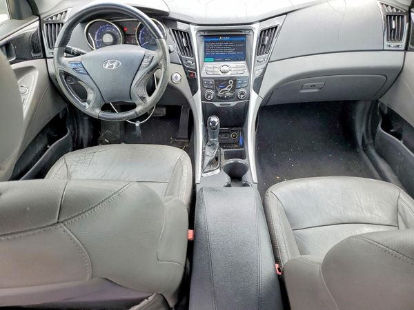 2012 HYUNDAI SONATA