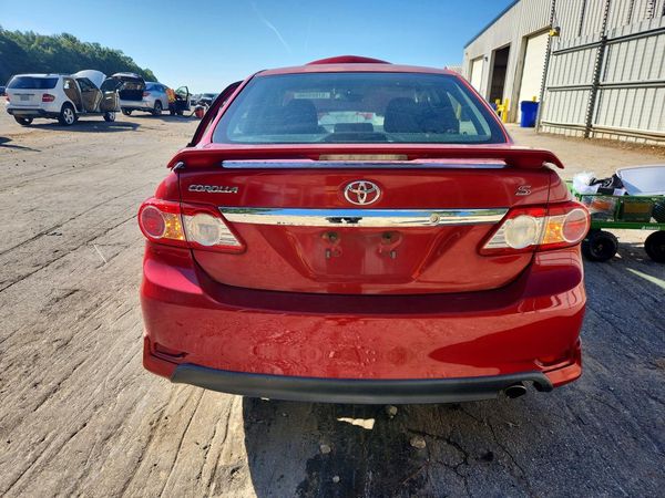2012 TOYOTA COROLLA