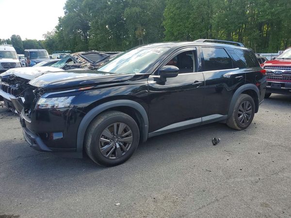 2022 NISSAN PATHFINDER