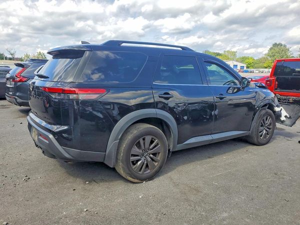 2022 NISSAN PATHFINDER