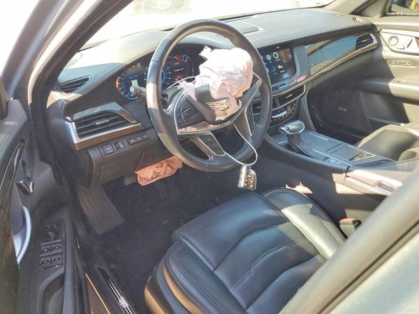 2017 CADILLAC CT6