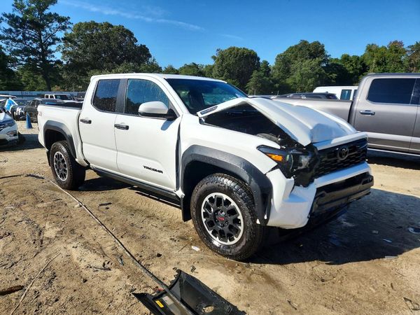 2025 TOYOTA TACOMA — Passenger 3/4