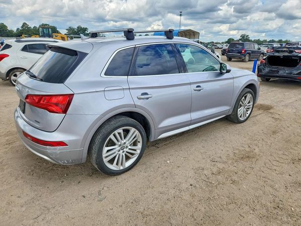 2019 AUDI Q5