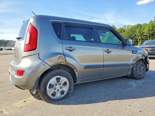 2013 KIA SOUL