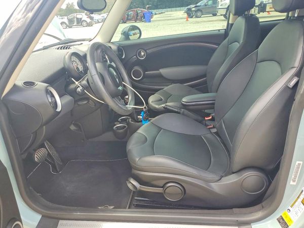 2012 MINI COOPER
