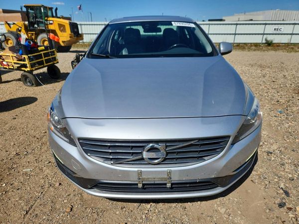 2014 VOLVO S60