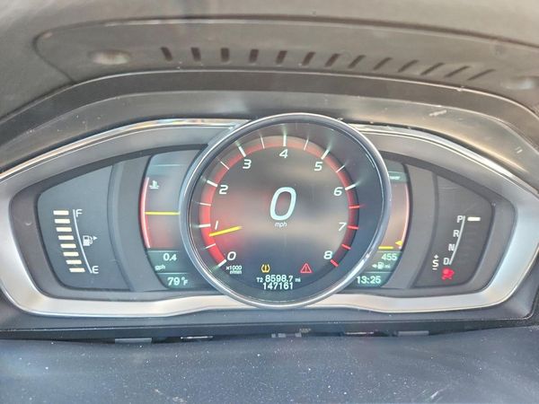 2014 VOLVO S60
