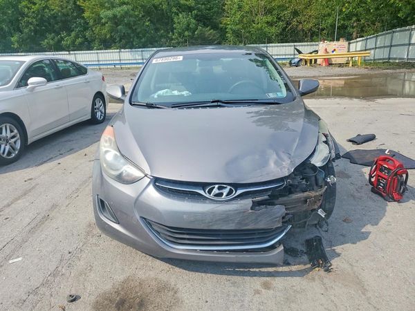 2012 HYUNDAI ELANTRA GLS(Middle grade)
