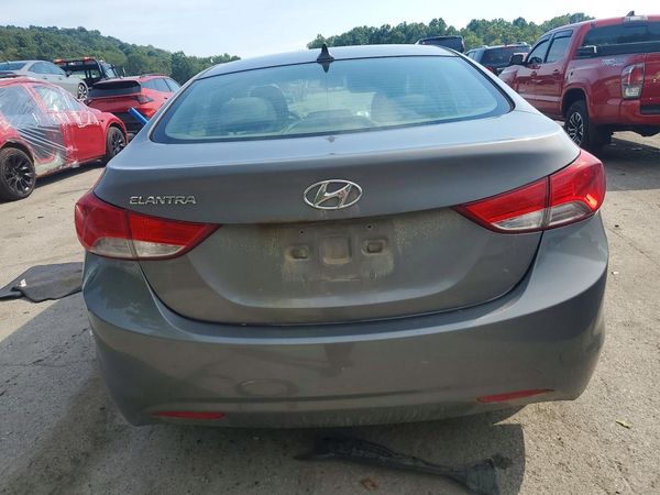 2012 HYUNDAI ELANTRA GLS(Middle grade)