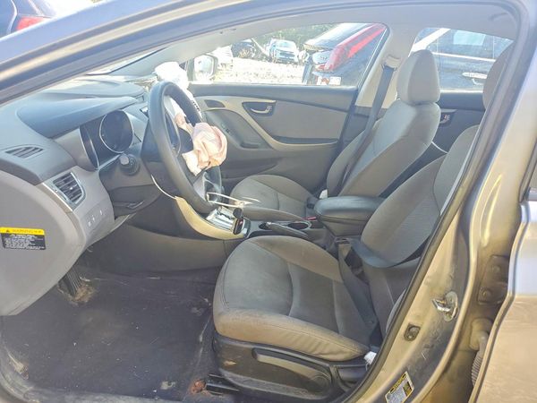 2012 HYUNDAI ELANTRA GLS(Middle grade)