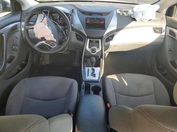 2012 HYUNDAI ELANTRA GLS(Middle grade)