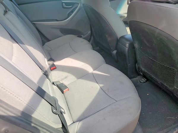 2012 HYUNDAI ELANTRA GLS(Middle grade)