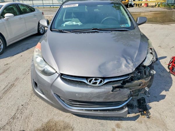 2012 HYUNDAI ELANTRA GLS(Middle grade)