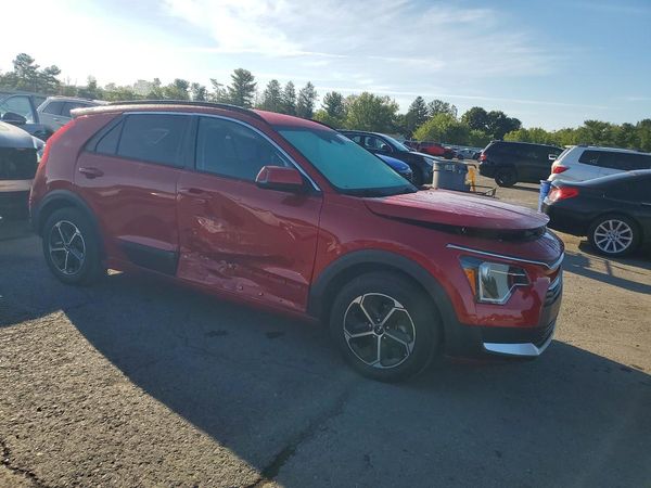 2023 KIA NIRO EX