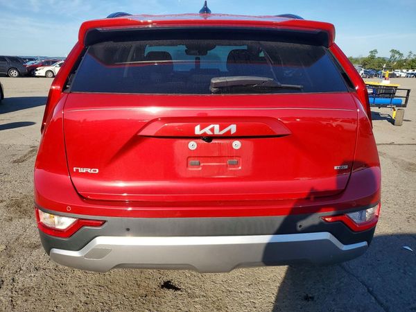 2023 KIA NIRO EX
