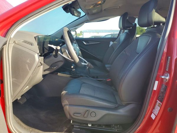 2023 KIA NIRO EX