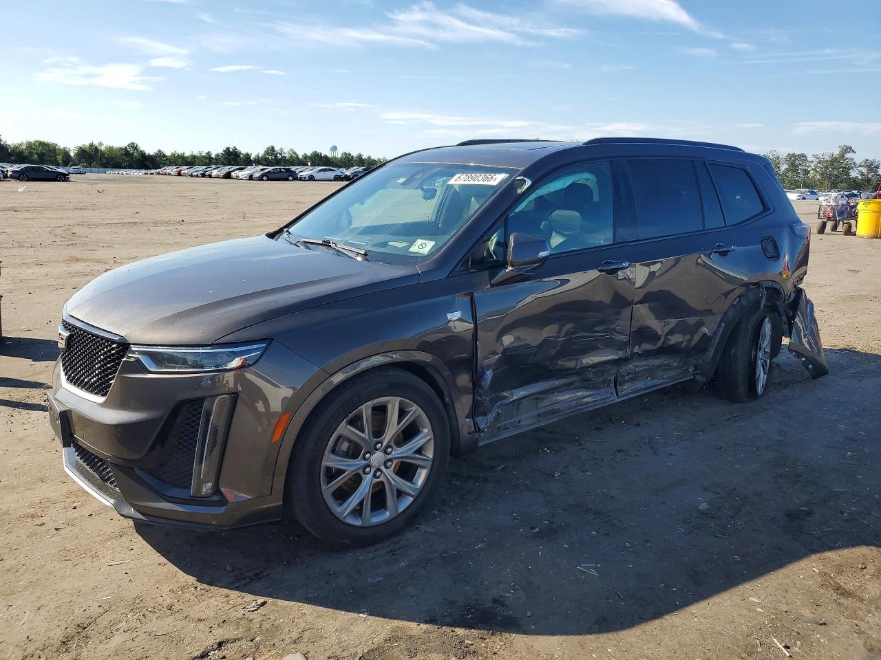 2020 CADILLAC XT6