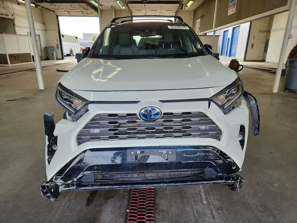 2021 TOYOTA RAV4 XSE HV