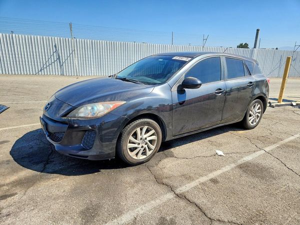 2012 MAZDA 3