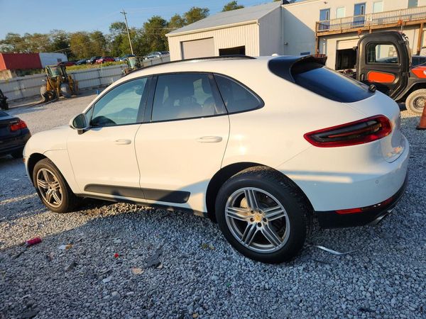 2015 PORSCHE MACAN — DSRA