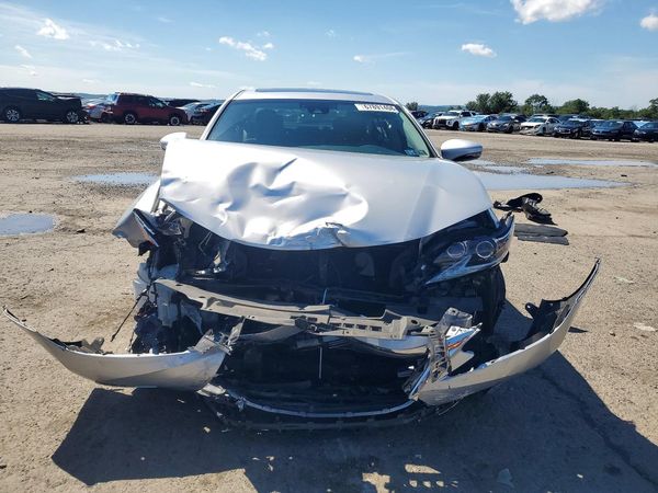 2018 LEXUS ES