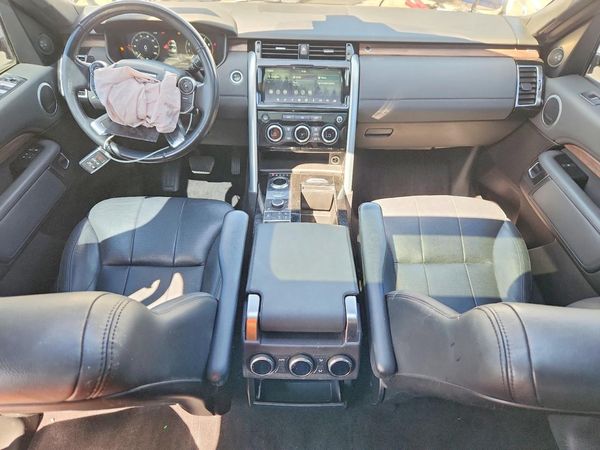 2018 LAND ROVER DISCOVERY