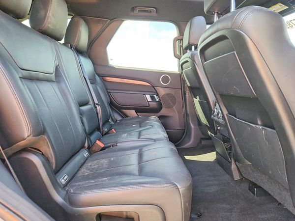 2018 LAND ROVER DISCOVERY