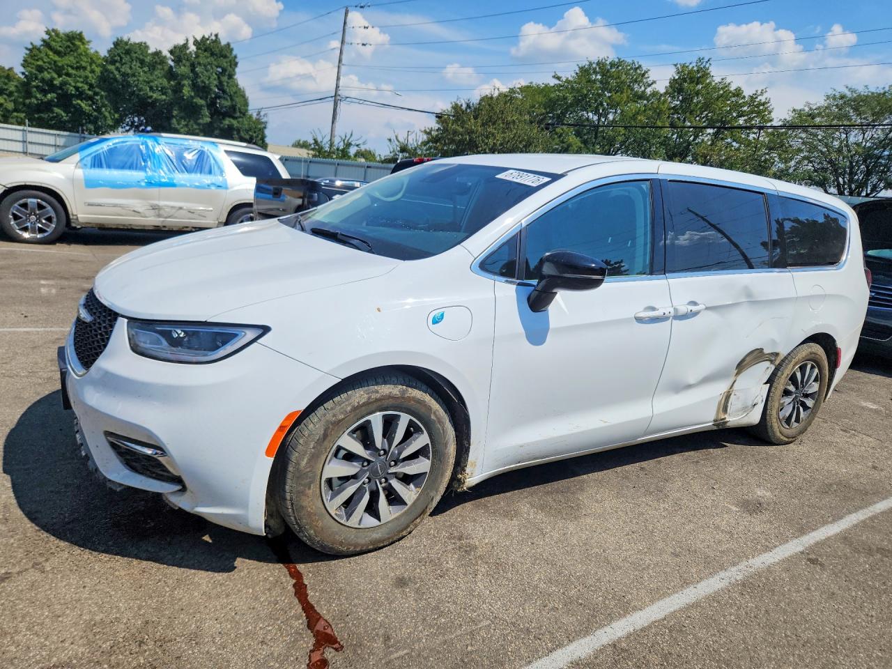 2024 CHRYSLER PACIFICA