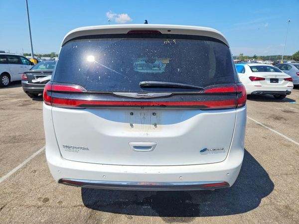 2024 CHRYSLER PACIFICA