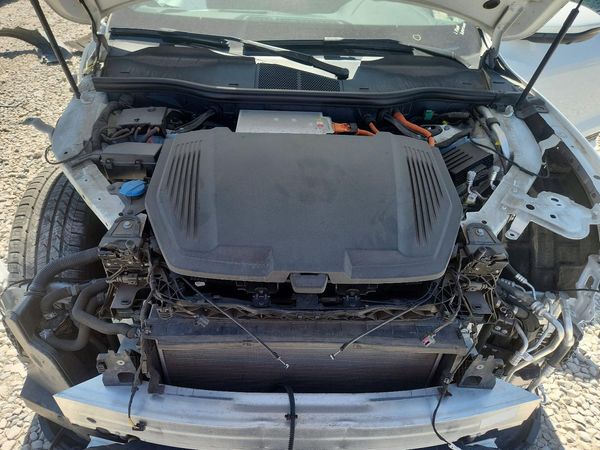 2021 AUDI E-TRON quattro Premium Plus