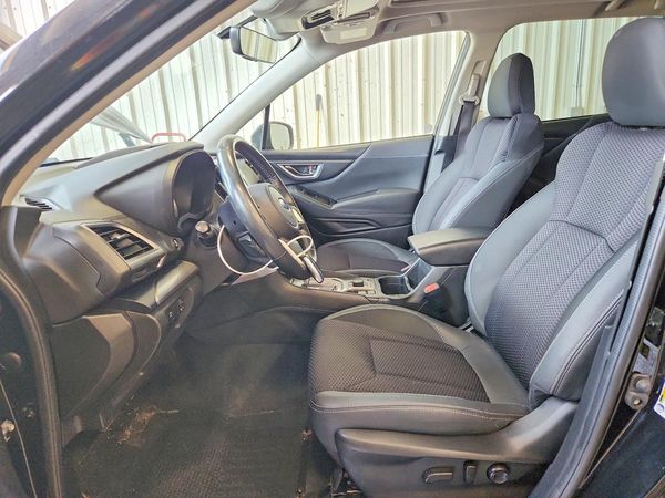 2021 SUBARU FORESTER