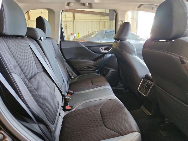 2021 SUBARU FORESTER