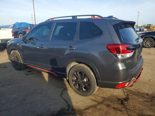 2022 SUBARU FORESTER