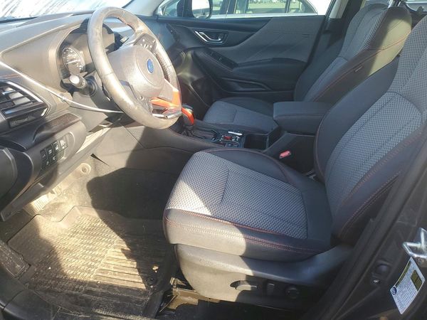 2022 SUBARU FORESTER