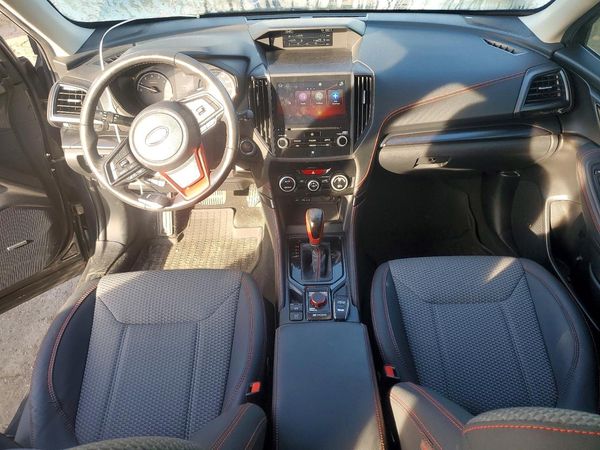 2022 SUBARU FORESTER