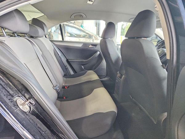 2017 VOLKSWAGEN JETTA S