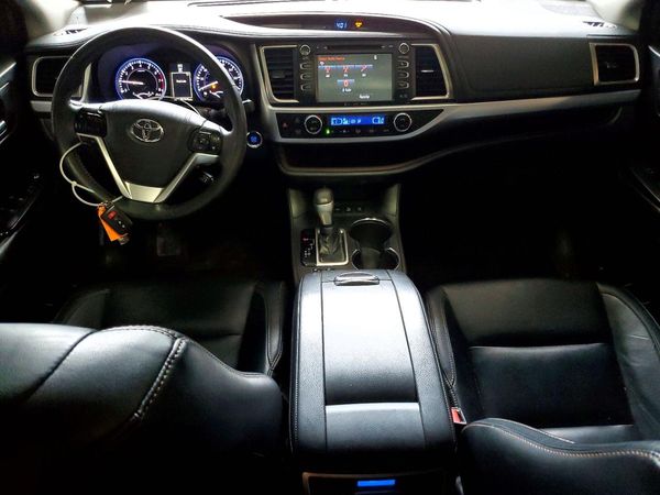 2016 TOYOTA HIGHLANDER Base/Hybrid